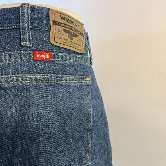 Wrangler Men's Fleece Lined Denim Midstone Relaxed Fit Jeans - Size 38 x 30 -NWT - Picture 6 of 9